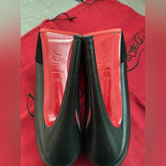 Christian Louboutin Black Leather/Suede Maggie Pumps 38.5 - Picture 3 of 16